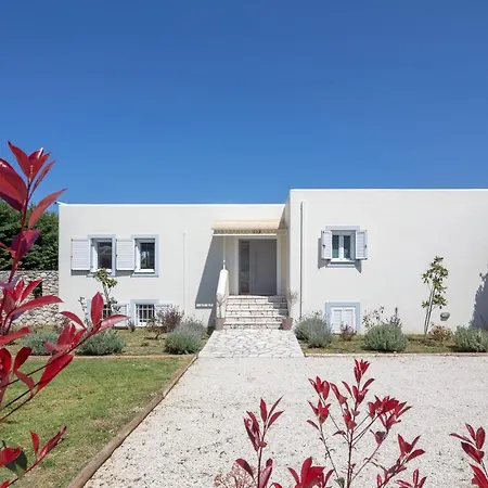 Artemis Villa Kassiopi